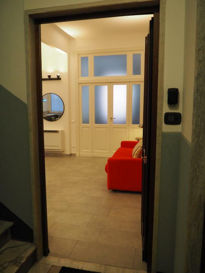 La Porta Accanto A Soli 900 Mt Dal Gaslini Genoa Exterior photo